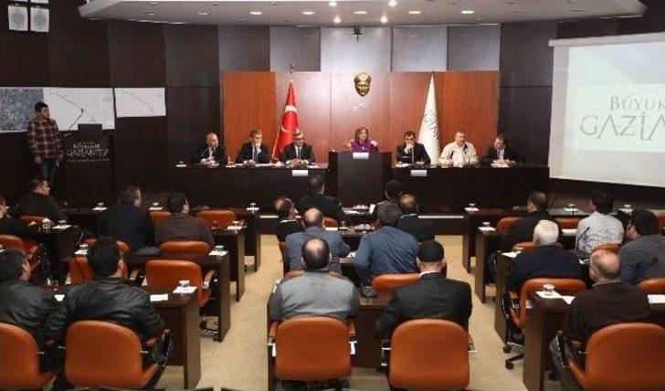 Şahin, Eskisaray Caddesi Esnafını Dinledi G4