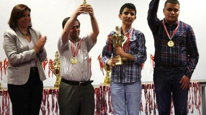 Yenişehir Belediyesi Satran&ccedil; Severleri Buluşturdu