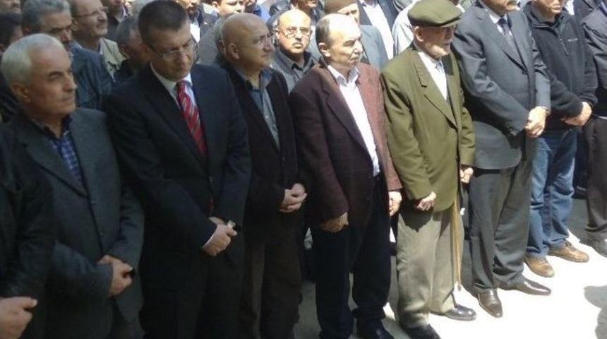 Gazeteci Emine Munyar&rsquo;ın Annesi Vefat Etti