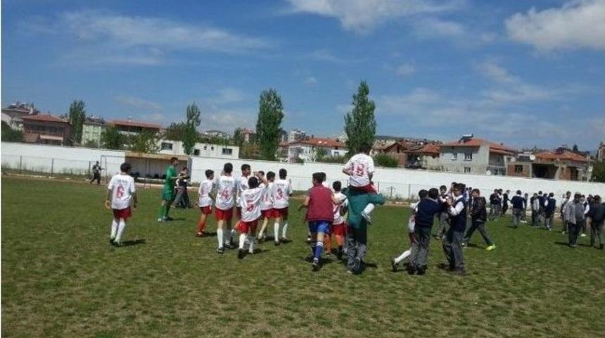 Selendi De 23 Nisan Kupası &Uuml;&ccedil; Eyl&uuml;l&rsquo;&uuml;n