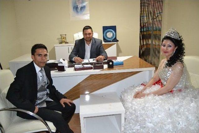 &Uuml;&ccedil; G&uuml;n &Uuml;&ccedil; Gece D&uuml;ğ&uuml;n 1