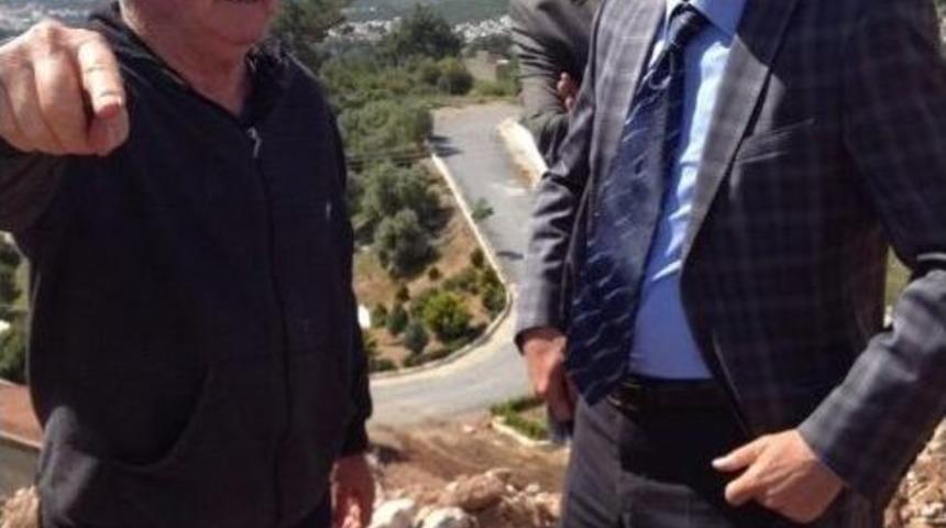 Başkan Atabay, Dere Yataklarında S&uuml;ren Doluma M&uuml;dahale Etti