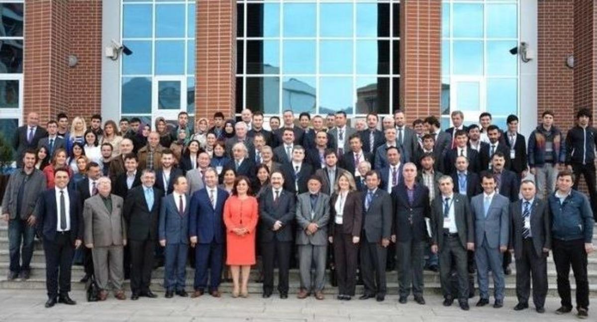 Ardahan &Uuml;niversitesi&rsquo;nin Akademisyenleri Ahıska Sempozyumundan D&ouml;nd&uuml;ler