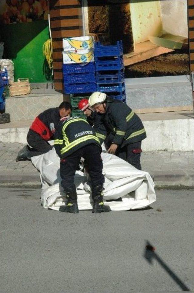 Polislerin Elinden Kurtulan Şahıs İntihar Teşebbüsünde Bulundu