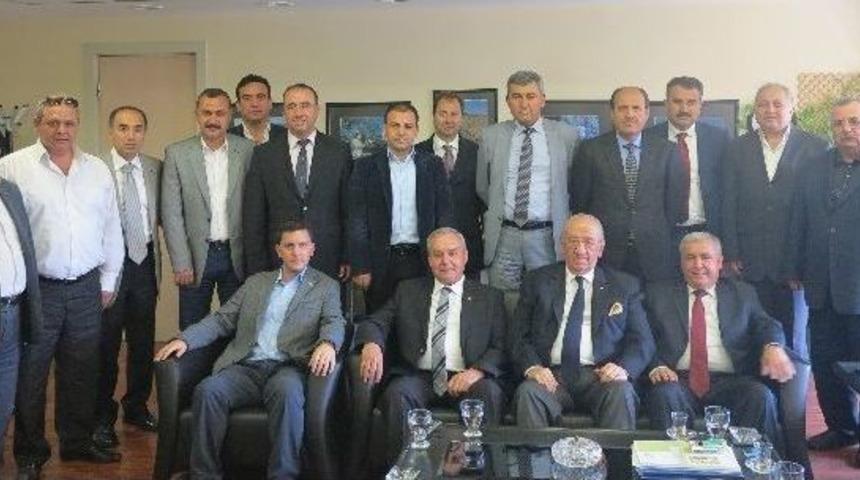Ege Zeytin Ve Zeytinyağı İhracat&ccedil;ıları Birliği, Tariş'i Ziyaret Etti