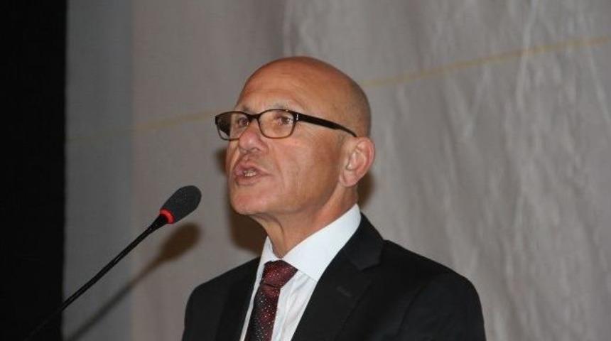 Talat&rsquo;tan Kıbrıs Konulu Konferans