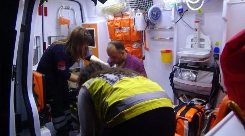 Seyir Halindeki Kamyonette Patlama