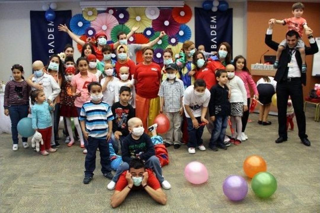 L&ouml;semili &Ccedil;ocuklar 23 Nisan Etkinliğinde Doyasıya Eğlendi