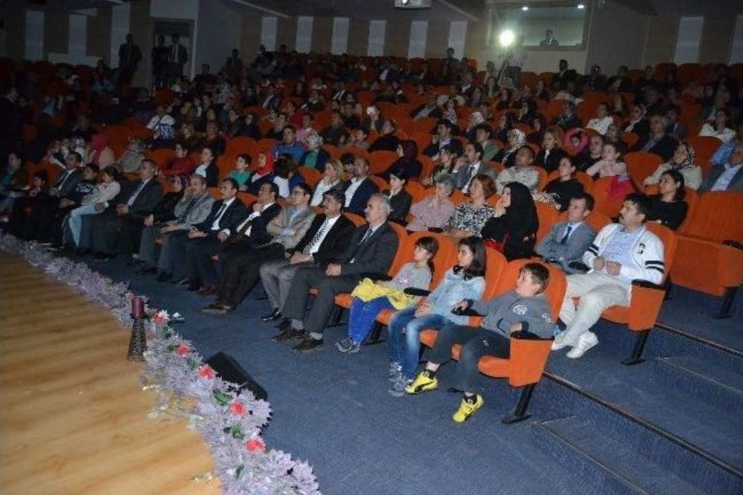 Tekden Kolejinden Kutlu Doğum Haftası Etkinliği