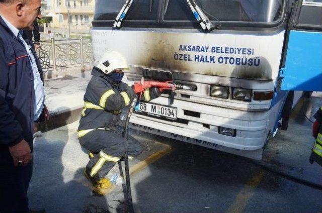 Aksaray’da Halk Otobüsünde Yangın