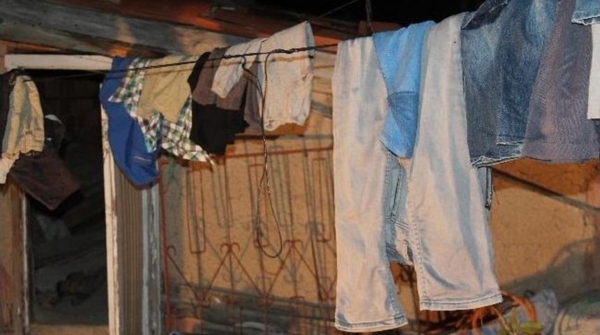 9 Yaşındaki &Ccedil;ocuk &Ccedil;amaşır İpinde Asılı Bulundu