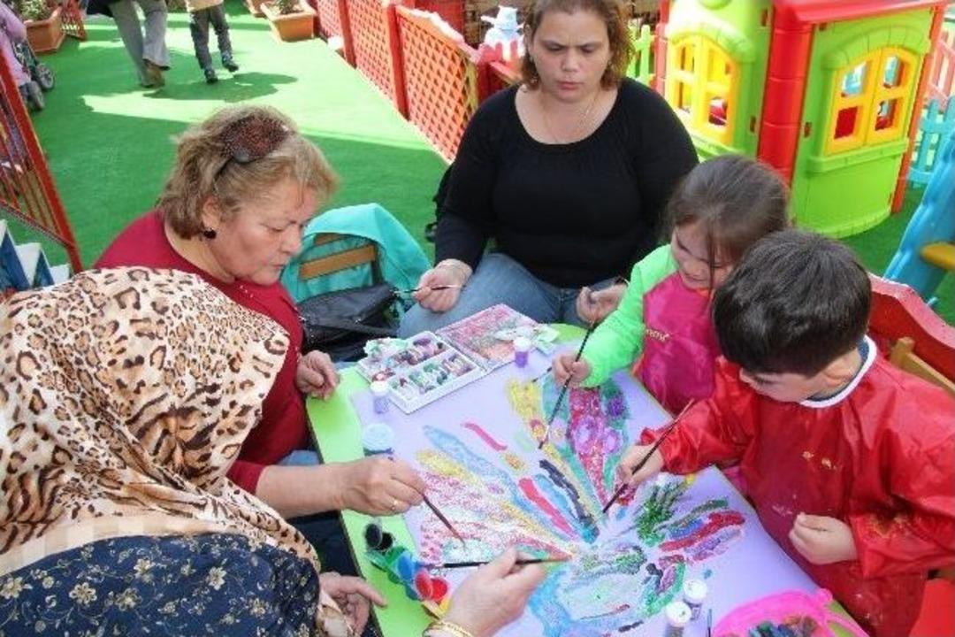 Nazillili Minikler Mutluluğun Resmini &Ccedil;izdi