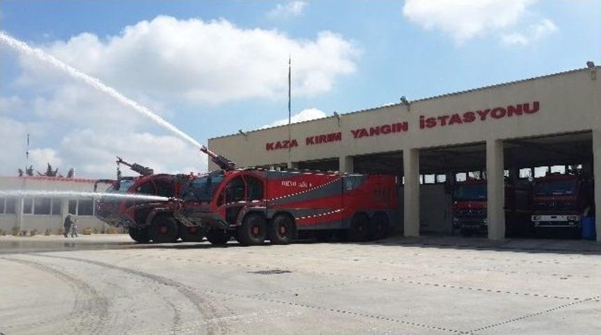 &Ccedil;orlu Havalimanın Yeni İtfaiye Ara&ccedil;ları M&uuml;dahaleye Hazır