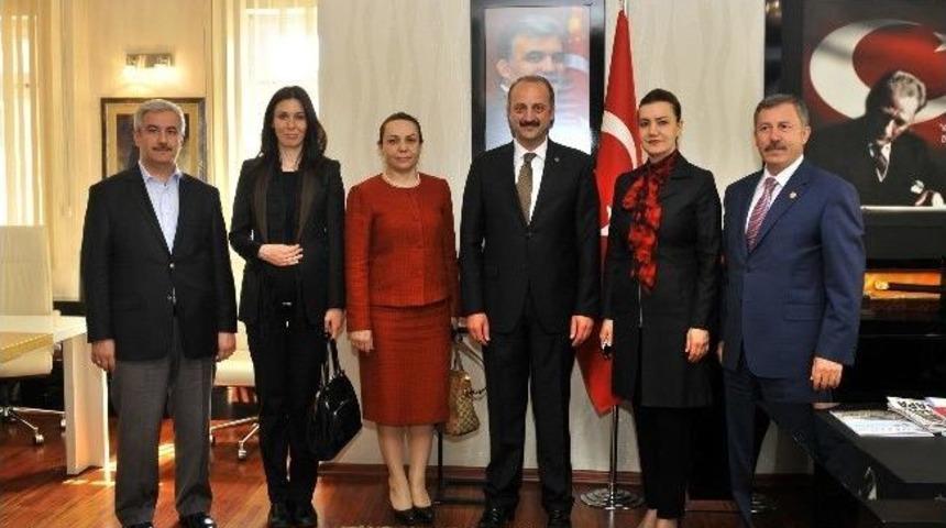 Hotar&rsquo;dan Akg&uuml;l&rsquo;e Tebrik Ziyareti