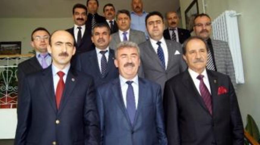 Sesob Başkanı Köksal Koyulhisar İlçesinde Ziyaretlerde Bulundu