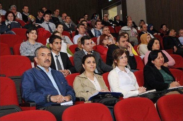 Akdeniz &Uuml;niversitesi&rsquo;nde Hizmeti&ccedil;i Eğitimler Devam Ediyor 1