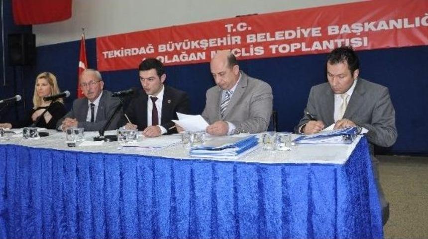 Tekirdağ B&uuml;y&uuml;kşehir Belediye Başkanı Albayrak&rsquo;tan Meclis &Uuml;yelerine Uyarı