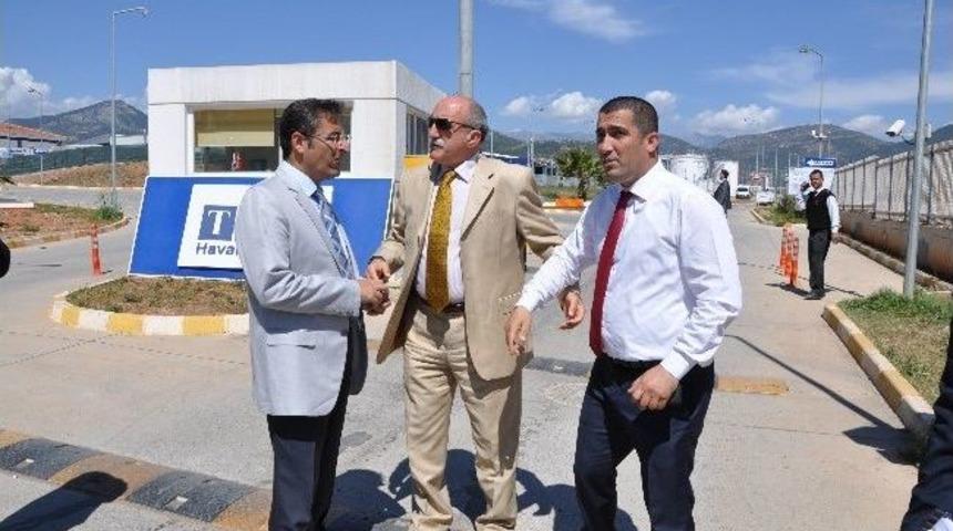 Gazipaşa Havalimanı Yolunda &Ccedil;alışma