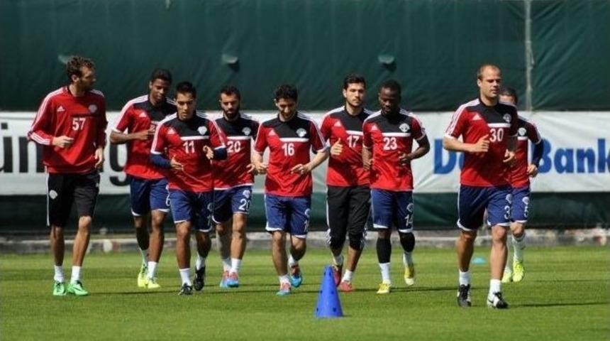 Kasımpaşa, Medıcal Park Antalyaspor Ma&ccedil;ının Hazırlıklarına Başladı