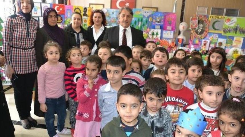 Minik &Ouml;ğrencilerin Yaptıkları &Ccedil;alışmalar Sergiye A&ccedil;ıldı
