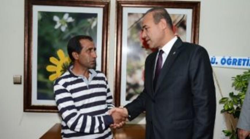 S&ouml;zl&uuml;'den Minik Yakup&rsquo;a Destek