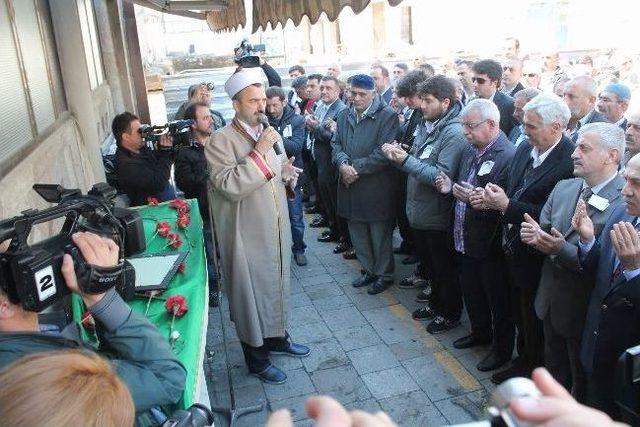 Ntv Doğu Karadeniz Temsilcisi Ahmet Kayacık'a Son Görev