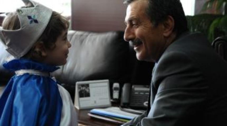 Başkan Ata&ccedil;&rsquo;ın 23 Nisan Mesajı