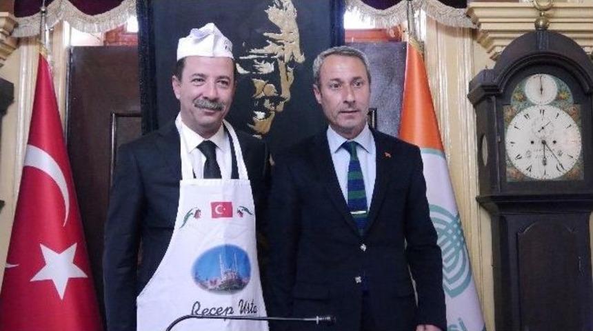 Recep Ustanın &Ouml;nl&uuml;ğ&uuml; Festivale Hazır
