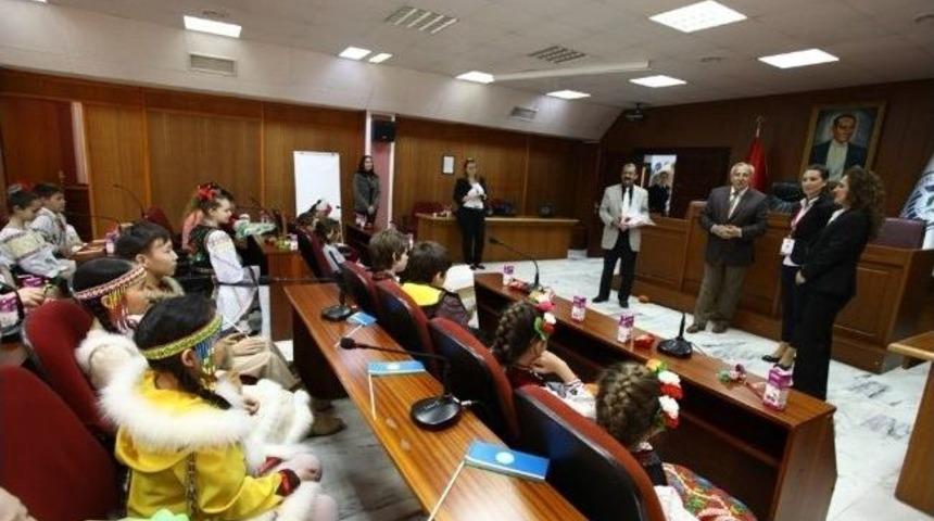 Dünya Çocukları Odunpazarı Belediyesi’nde