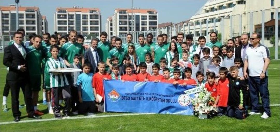 Bursaspor, Gen&ccedil;lerbirliği&rsquo;ne Hazırlanıyor