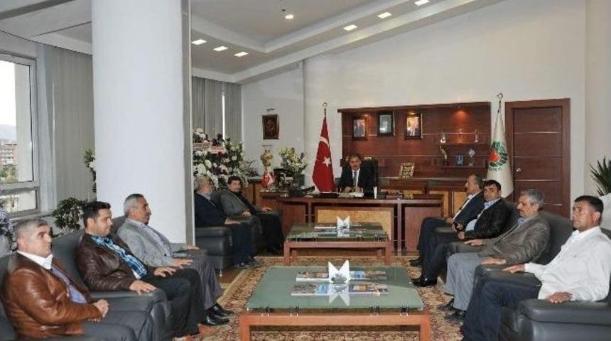 M&uuml;siad Heyetinin Başkan Ahmet &Ccedil;akır&rsquo;a Ziyaret