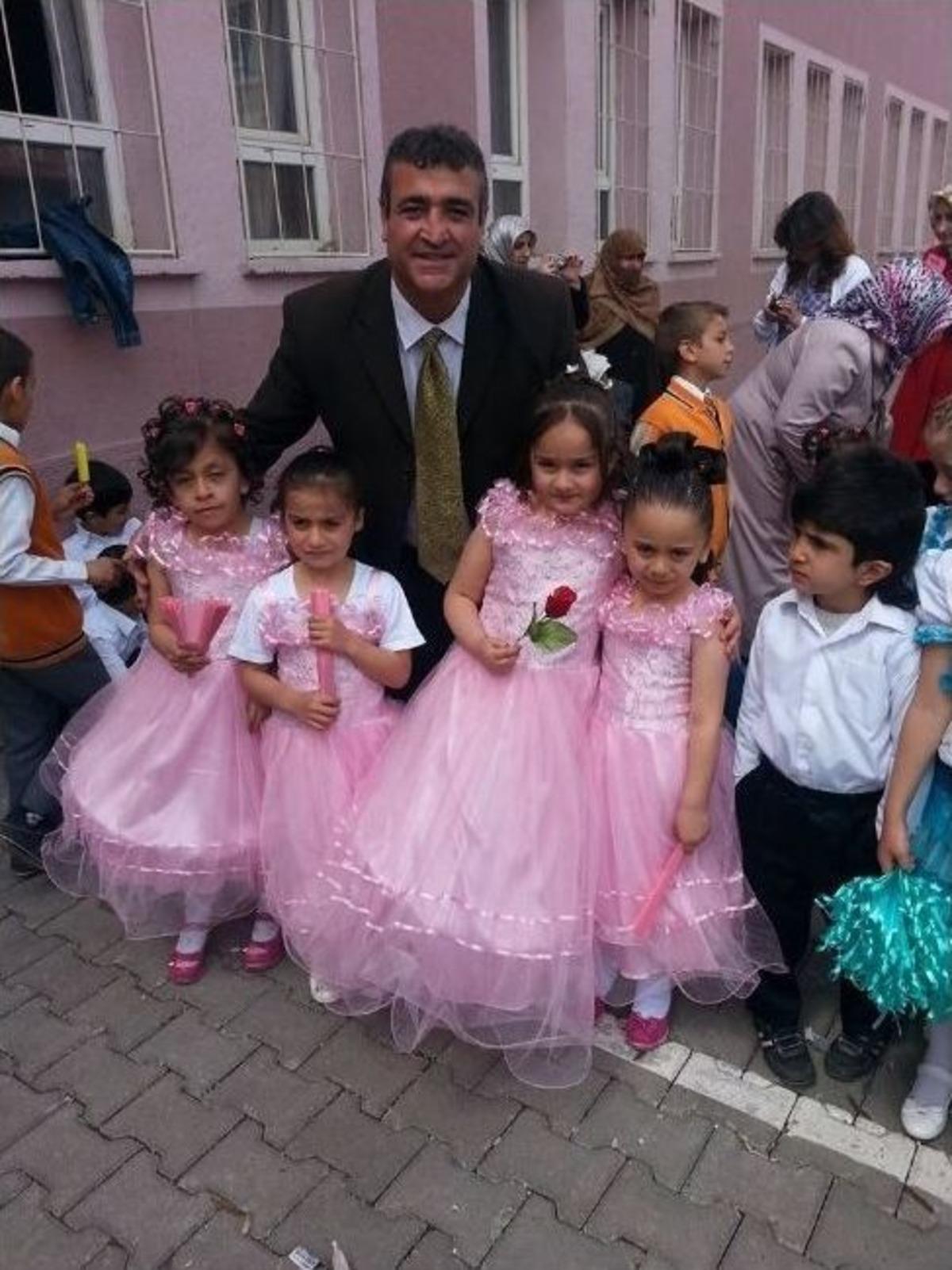 Aşkale&rsquo;de 23 Nisan Etkinlikleri Renkli G&ouml;r&uuml;nt&uuml;lere Sahne Oldu