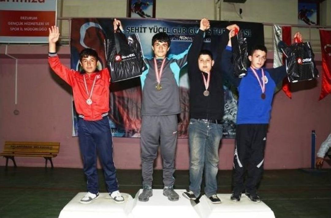 Kara&ccedil;oban'da Karapınar İle G&uuml;reş Alt Yapısı Oluşturuluyor