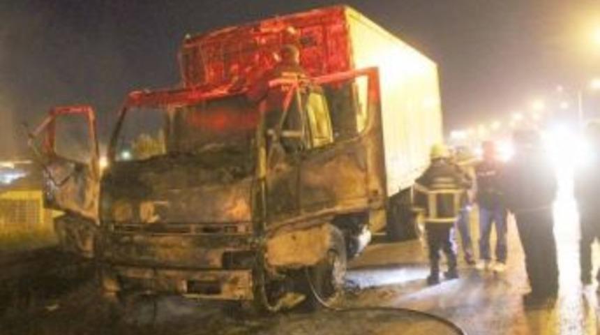 Kamyon Alev Topuna D&ouml;nd&uuml;