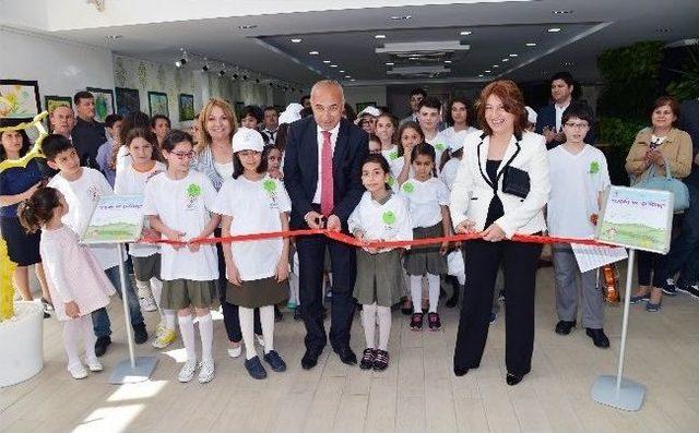 Miniklerin ‘çiçek Ve Çocuk’ Sergisi Expo 2016 Antalya’da Açıldı