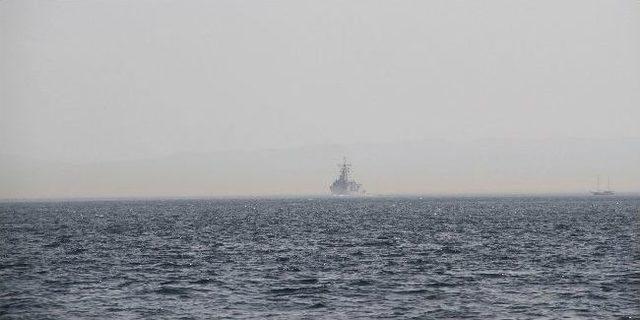 Abd Savaş Gemisi İstanbul Boğazı ndan Ge&ccedil;ti 3