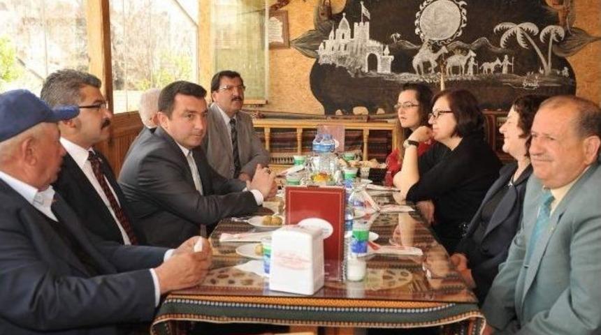 Başkan Bakıcı Muhtarları Ağırladı