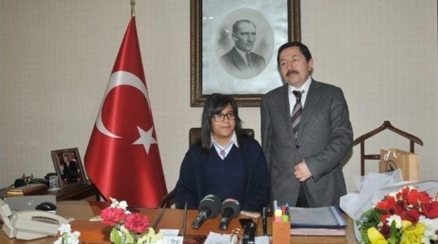 Afyonkarahisar&rsquo;da 23 Nisan Ulusal Egemenlik Ve &Ccedil;ocuk Bayramı Etkinlikleri