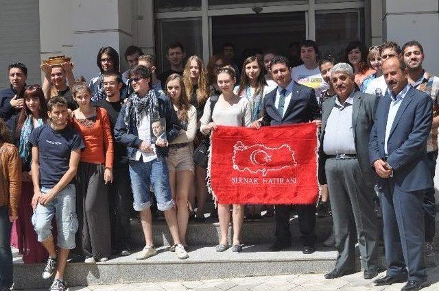 5 Farklı Ülkeden Gelen Yabancı Öğrenciler Şırnak'ı Gezdi