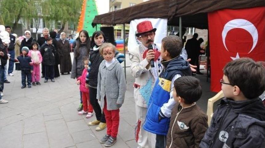 Boz&uuml;y&uuml;kl&uuml; &Ccedil;ocuklar Festivalde Buluşuyor