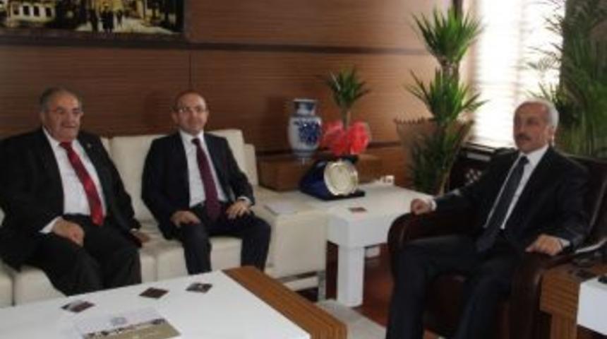 Uslu Ve Kaya&rsquo;nın &Ccedil;ağrı Merkezi Mesaisi