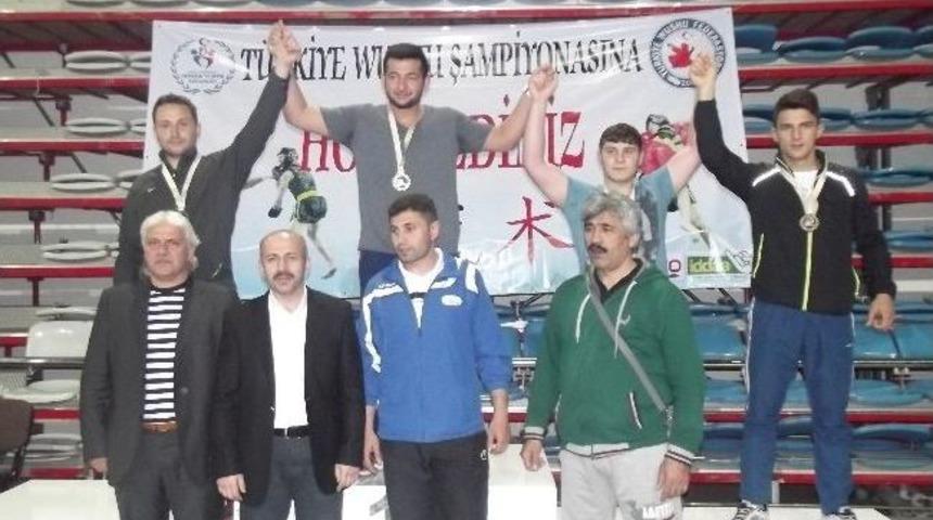 T&uuml;rkiye Şampiyonu Şirin, G&ouml;z&uuml;n&uuml; Avrupa Şampiyonluğuna Dikti