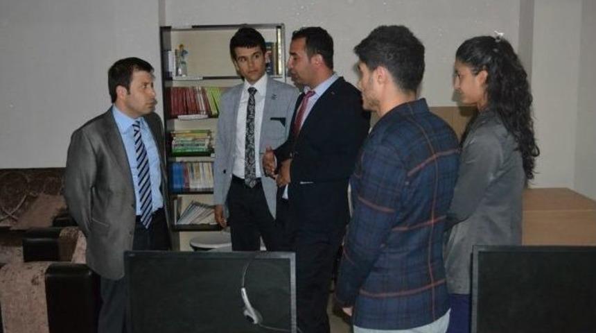 Sason Kaymakamı Arık, &Ouml;dev Merkezini Ziyaret Etti