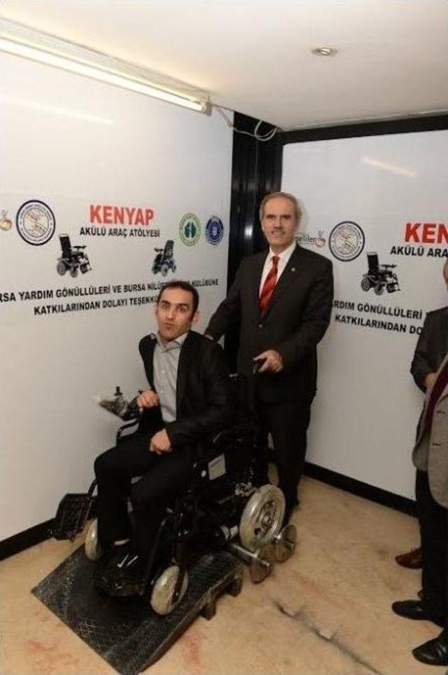 Engelli Araçlarını Yine Engelliler Onarıyor 3