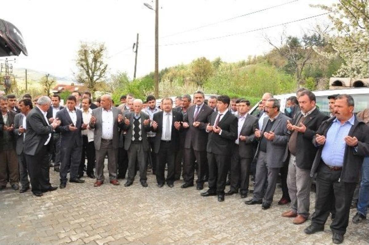 Nazilli'de Aşağı Yakacık Pınar Cami İbadete A&ccedil;ıldı