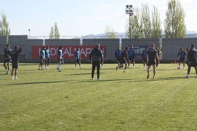 Elazığspor, Galatasaray Maçı Hazırlıklarını Sürdürüyor