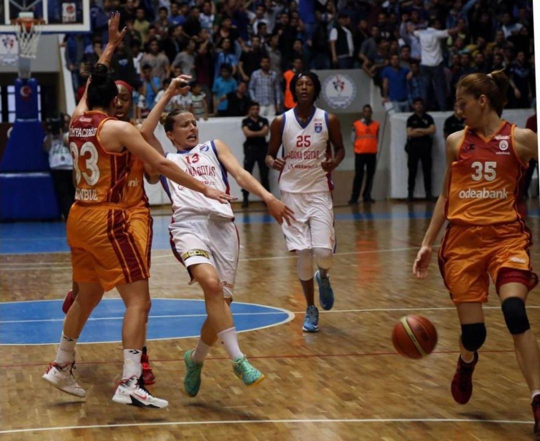 T&uuml;rkiye Kadınlar Basketbol Ligi Play-off Yarı Finali