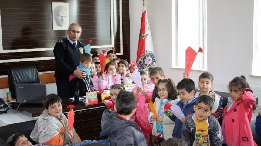 Anaokulu &Ouml;ğrencilerinden Emniyete Ziyaret
