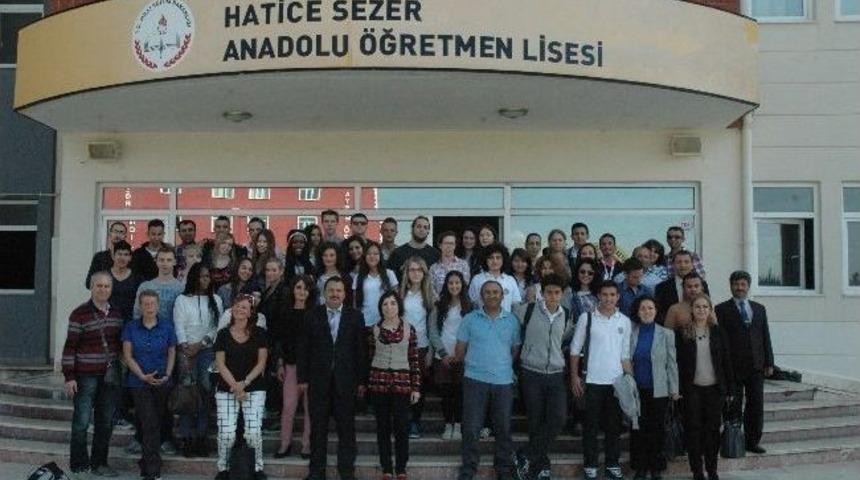 Bel&ccedil;ikalı &Ouml;ğrenciler Manavgat'ta