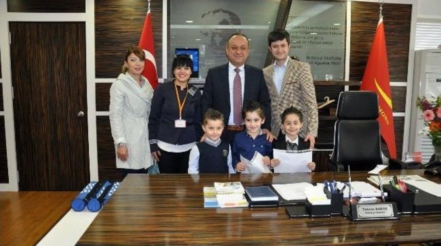 Minik Ziyaret&ccedil;ilerden Anlamlı Ziyaret